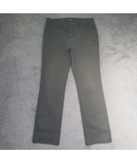 St. John&#39;s Bay Straight Leg Women&#39;s Size 10 Mid Rise Moss Green Jeans - $23.24 CAD