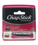 ChapStick Classic Cherry Flavor Skin Protectant Lip Balm 0.15 oz Moisturize - $133.08 MXN