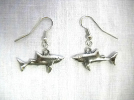 Oc EAN Great White Shark Full Body Sharks Cast Usa Pewter Dangling Charm Earrings - £6.00 GBP