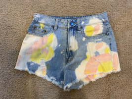 BDG Urban Outfitters High Rise Distress Dree Cheeky Shorts Size 25W Blue Jean - £11.01 GBP
