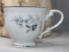 Baroque Bleu by Daniele Fine China Japan Tea Coffee Cup Replacement (1) - £5.34 GBP