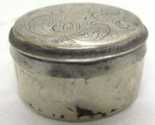 Antique Engraved Sterling Silver Round Pill Box 15.6g - £178.33 GBP