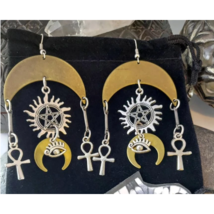 Egyptian Themed Crescent Moon Pentagram Earrings - £6.26 GBP