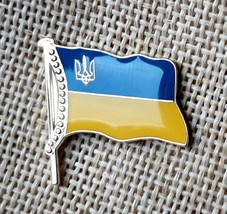 5pc. Ukraine flag + 5pc. Trident Lapel Pin symbol Tryzub Ukrainian coat ... - $76.50