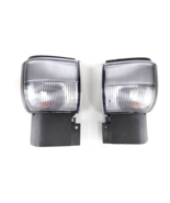 Corner Lamp Side Light Fits Nissan UD Truck 1800 2000 2300 2600 3300 199... - $76.69 CAD