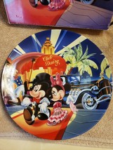 Disney Collectible Plate with Box MGM Studios Club Daisy Micky Minnie Mouse - £20.21 GBP