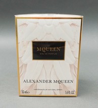 McQueen by Alexander McQueen Eau De Parfum Spray For Women 1.6 oz / 50 ml Sealed - £47.95 GBP