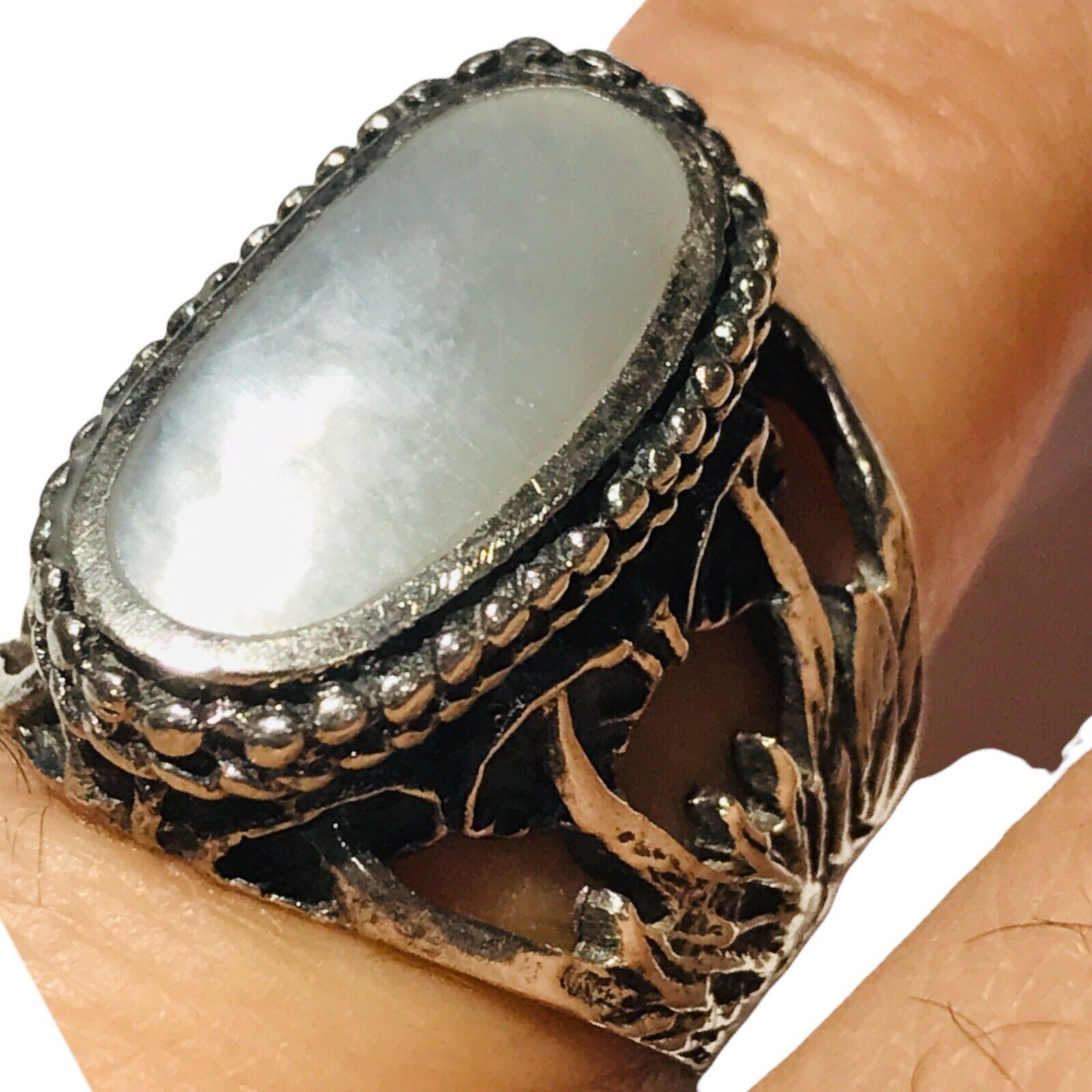 Primary image for vintage sterling silver mother of pearl ring size 5.5