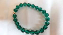 Vintage Green and Goldtone Faceted Plastic Beaded Stretch Bracelet - £10.44 GBP