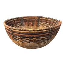 Vintage Native African Geometric Pattern Woven Deep Round Basket Bowl 12... - £46.98 GBP