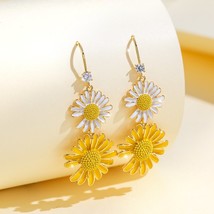 Flowers Daisies Eardrops Earrings Women&#39;s New Trendy Sterling Silver Temperament - £59.65 GBP