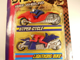 Vintage 2 Pc  Extreme Toy Cycles in 2  different colors Motorcycles - $12.86