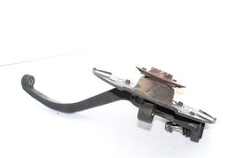 06-13 MERCEDES-BENZ R500 4MATIC FRONT LH LEFT DRIVER SIDE KNUCKLE Q5699 image 6