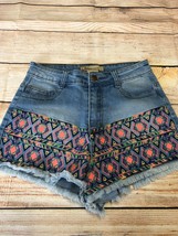 Billy by Flying Tomato Cut Off Jean Shorts Size Small - £19.49 GBP