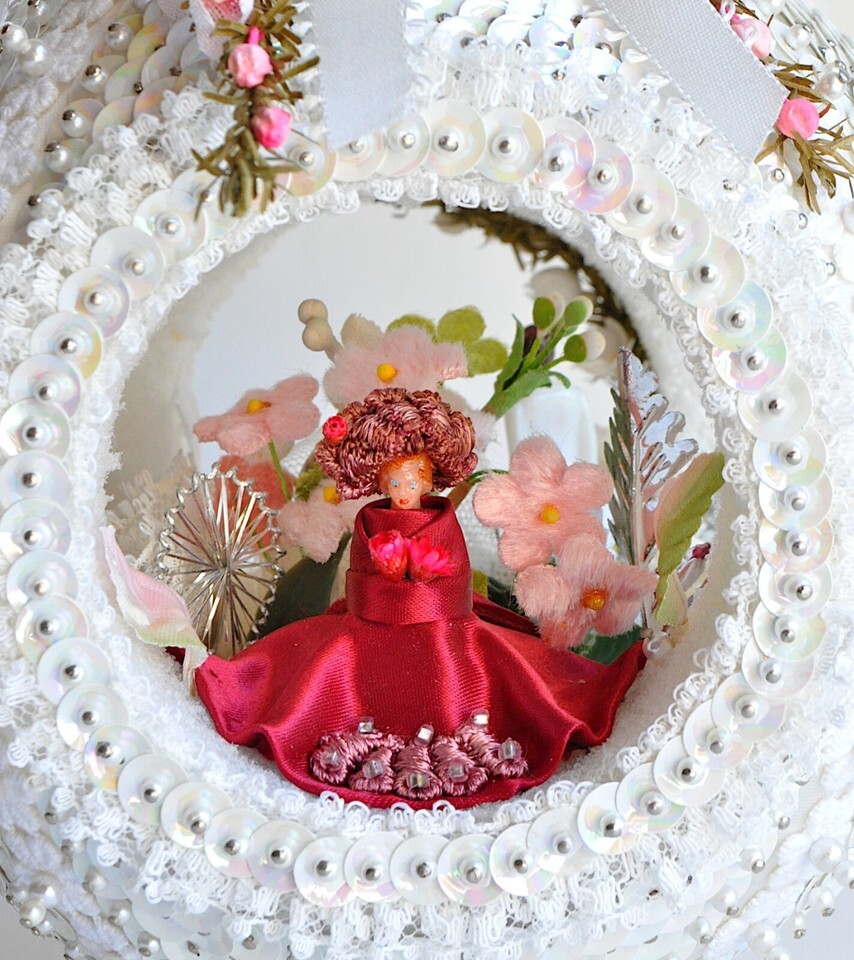 Handmade Sequin Pushpin Diorama Wedding Cake Topper Ring Maid Pearls Flowers VTG Item image 8