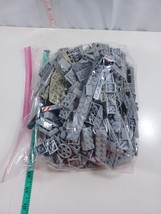 Sorted Lego light gray Assorted Bricks - 1 Pound Bags (A114) - £11.10 GBP