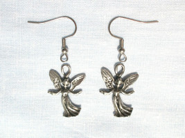 Pretty Angels Usa Pewter Guardian Angel In A Dress Charm Earrings Dangling - £6.42 GBP