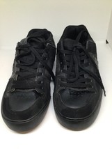 DC 9.5 black scateboard shoes - $23.76