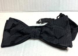 Formal Black Bow Tie Pre-Tied Paisley Silk Blend 4.5 Inches Elastic Strap - £13.55 GBP