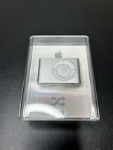 New Apple 1GB 2nd Generation iPod Shuffle Silver PB225LL/A Factory Sealed - £45.85 GBP