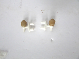Vtg Bachmann Plasticville Pair of Outside Fixtures Lights Lanterns  Whit... - $3.75