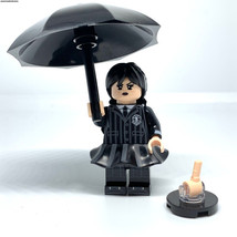 Ktoys Building Wednesday Addams from The Addams Family with Thing T. Thing Minif - £5.85 GBP