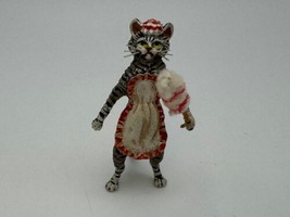 Vienna Austrian Cold Painted Bronze Cat Maid with Cleaning Brush Figurine - £91.09 GBP