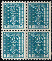 AUSTRIA 1922-1924 Very Fine MNH Block of 4 Stamps Scott # 252 - £0.86 GBP