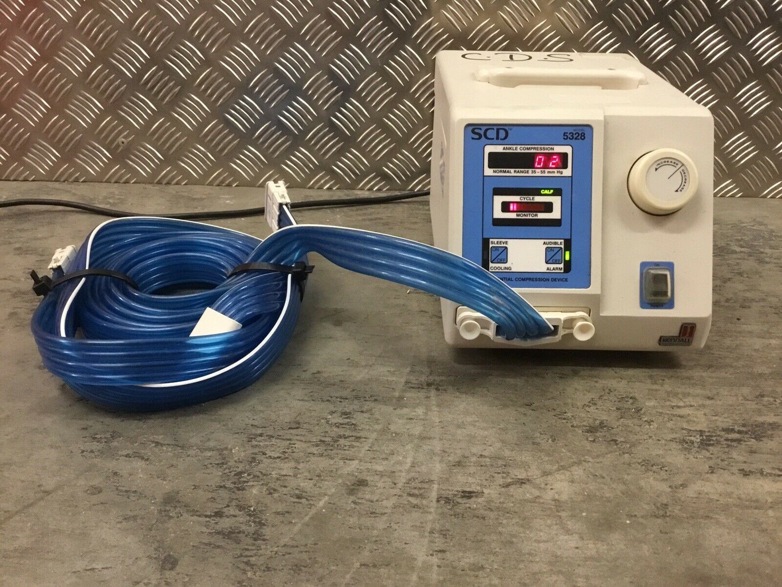 Covidien Kendall SCD 5328 Vascular Compression with accessories Hospital... - $549.99