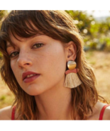Boa ethnic tassel earrings - $179.63 MXN