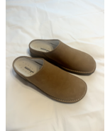 Rockport Womens Tan Leather Low heel Clog Mule Slip On size 7 1/2 - $570.16 MXN