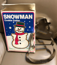 Fox Run Craftsmen 1984 SNOWMAN Vintage 7 1/2&quot; Tall Cookie Cutter - £7.91 GBP