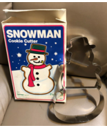 Fox Run Craftsmen 1984 SNOWMAN Vintage 7 1/2&quot; Tall Cookie Cutter - $13.58 CAD
