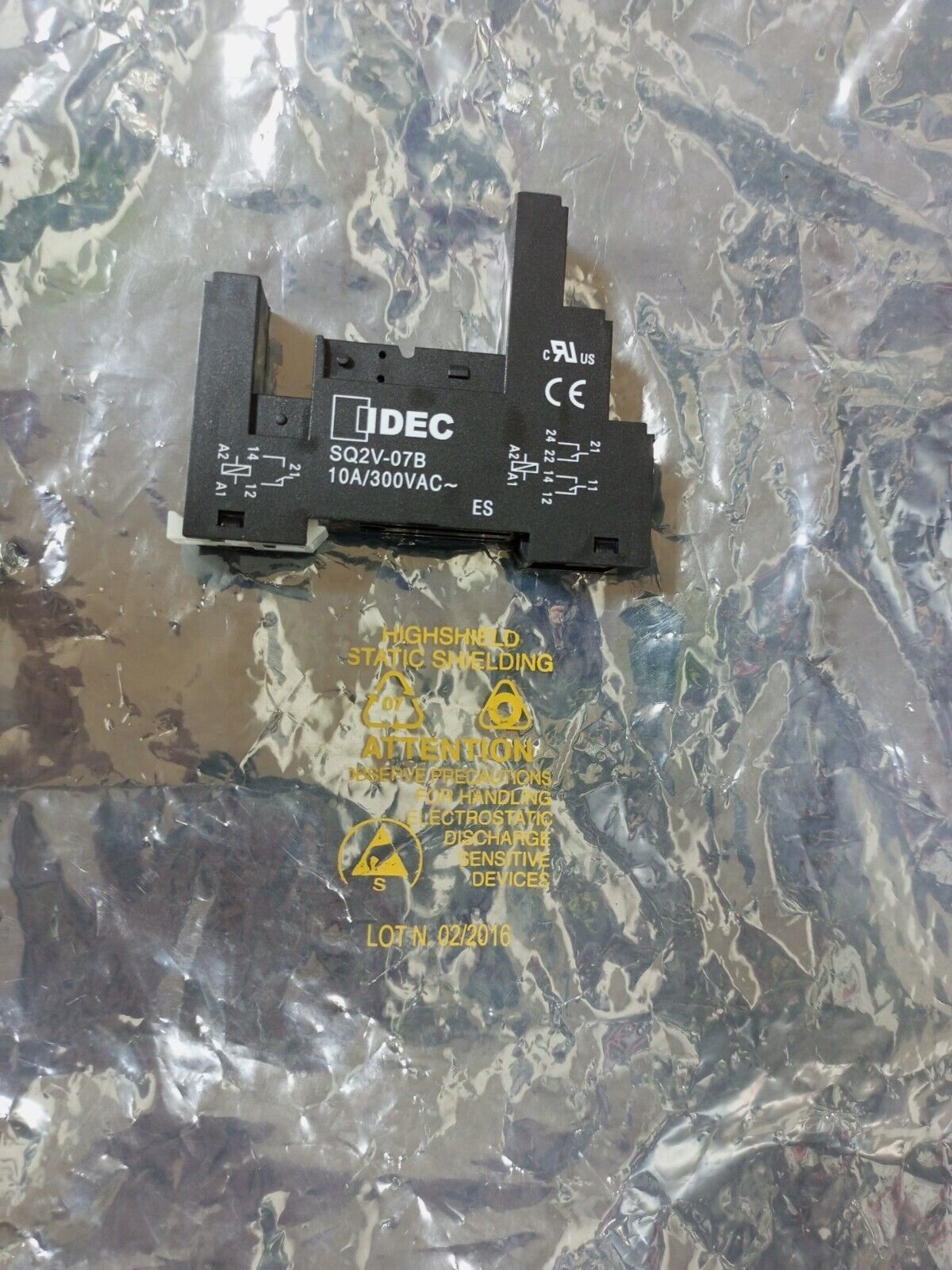Idec SQ2V-07B SQ Din/Panel Mount 8 Pin Socket Idec Corporation - $19.44