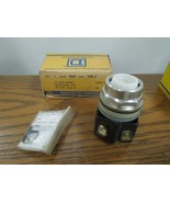 Square D 9001K2L-1 Illuminated Push Button Transformer Type 120V No Lens... - $1,304.23 MXN