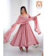 Festive Collection Peach color Anarkali Gown Set - €53,32 EUR