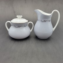 Royal Doulton England Coronet H4947 Creamer &amp; Sugar Bowl w/Lid Retired VTG - $677.94 MXN