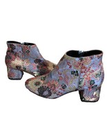Women Qupid Blue Floral Chunky Heeled Ankle Boots Sz 8.5 - $34.13 CAD