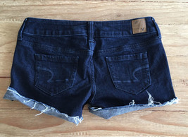 American Eagle Cut Off Jean Mini Shorts Low Rise Dark Denim Raw Hem Wome... - £14.85 GBP