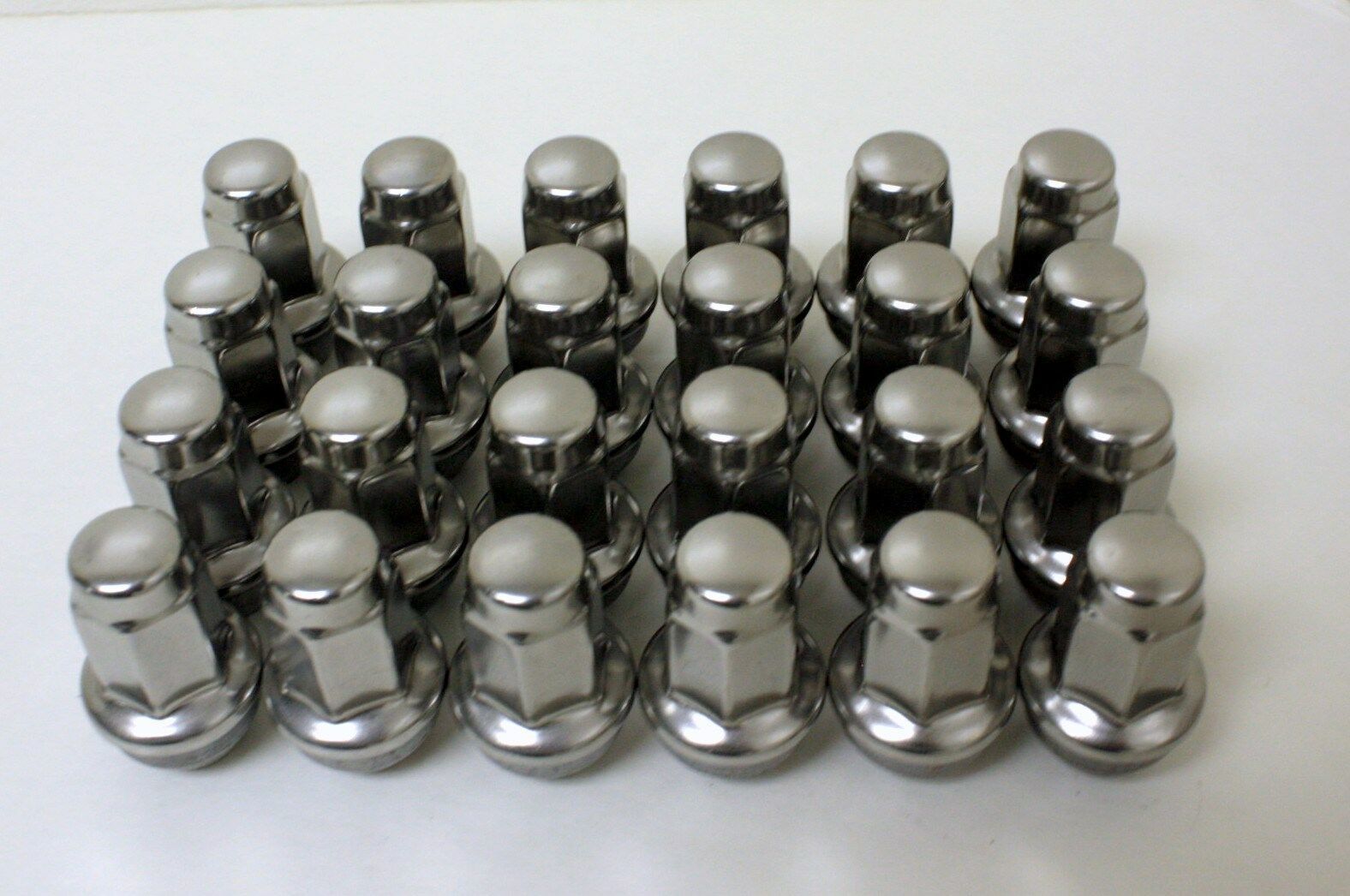 New 24 Ford F150 Expedition Factory OEM Polished Stainless Lugs Lug Nuts 2004-14 - $79.15