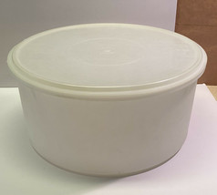Tupperware Container 256 Seal Lid 224 Sheer Vintage Lg Round Carry All Storage - £17.22 GBP