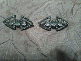 Pair Vintage Silvertone Pins Brooches Art Deco Rhinestone Linked Triangles - £17.85 GBP