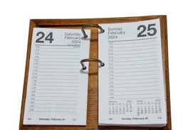 Vintage Wooden Wood Desk Desktop Flip Calendar 2024 8.5&quot; Wide Made in the USA - £39.31 GBP