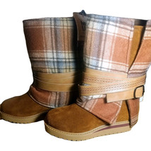 MUK LUKS WOMEN&#39;S NIKKI BELT WRAPPED FLAT WINTER BOOTS SAFFRON NWT Box - $39.55