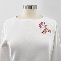 Betsey Johnson Womens White Floral Embroidered Sweatshirt Size Medium M - £27.36 GBP