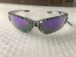 $34.99 NWT WORTH Women&#39;s wrap sunglasses - zebra print black/gray-silver - £8.03 GBP