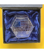 OPTICAL GLASS HEXAGONAL LASER WASHINGTON D.C DISPLAY OR PAPERWEIGHT - $330.87 MXN