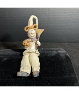 Halloween Shelf-sitter Ghost With Pumpkin And Broom - $4.95