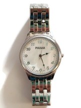 Pulsar Ladies Silver Tone Water Resistant Watch VJ21-X058 Needs Repair - £13.82 GBP