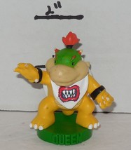 Nintendo Super Mario Chess Replacement Piece Queen 1.5&quot; figure Toy Cake Topper - £7.67 GBP